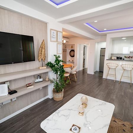 Lazuli Beachfront Sea View Ap144 Lárnaka Eksteriør bilde