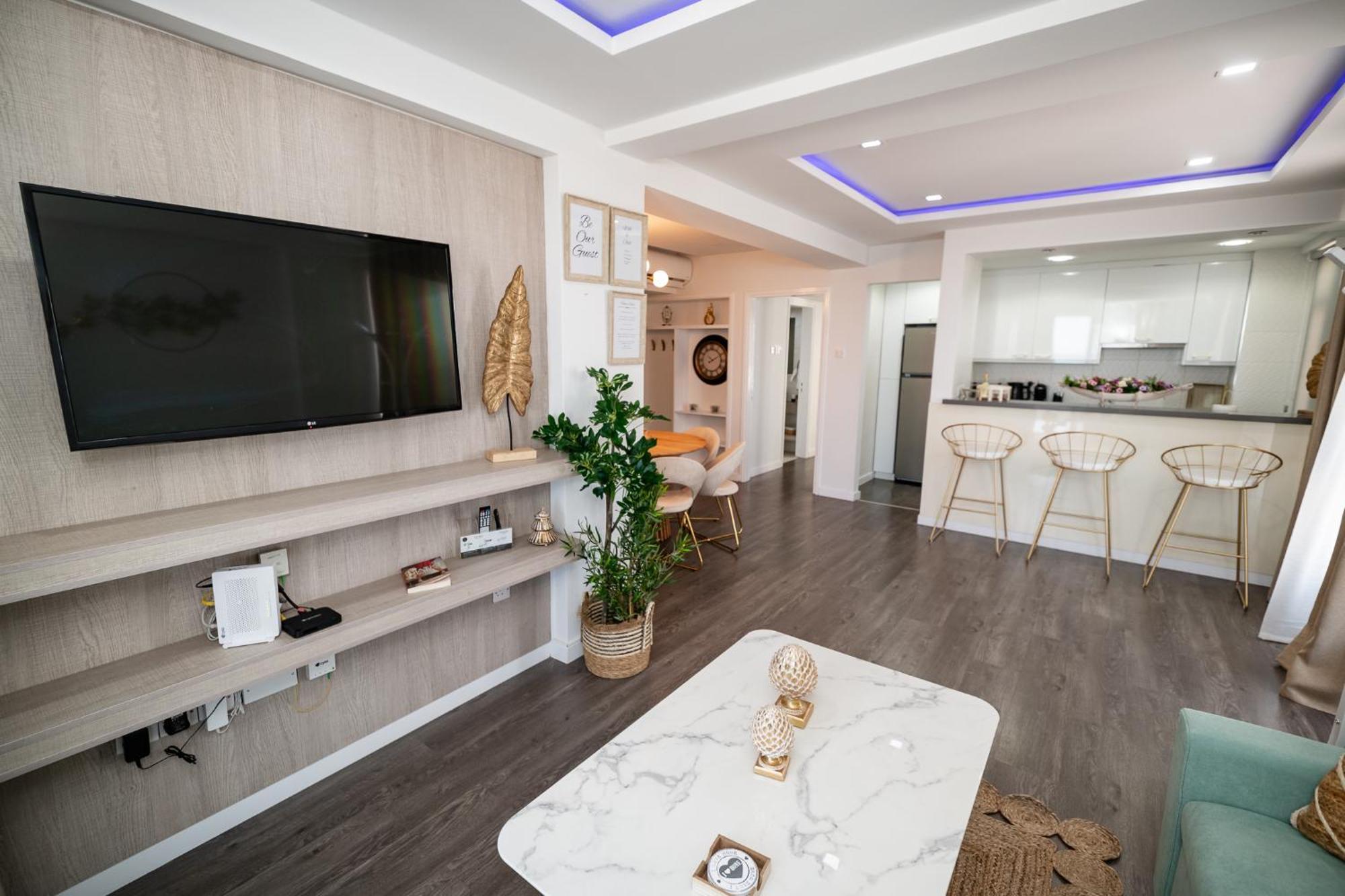 Lazuli Beachfront Sea View Ap144 Lárnaka Eksteriør bilde